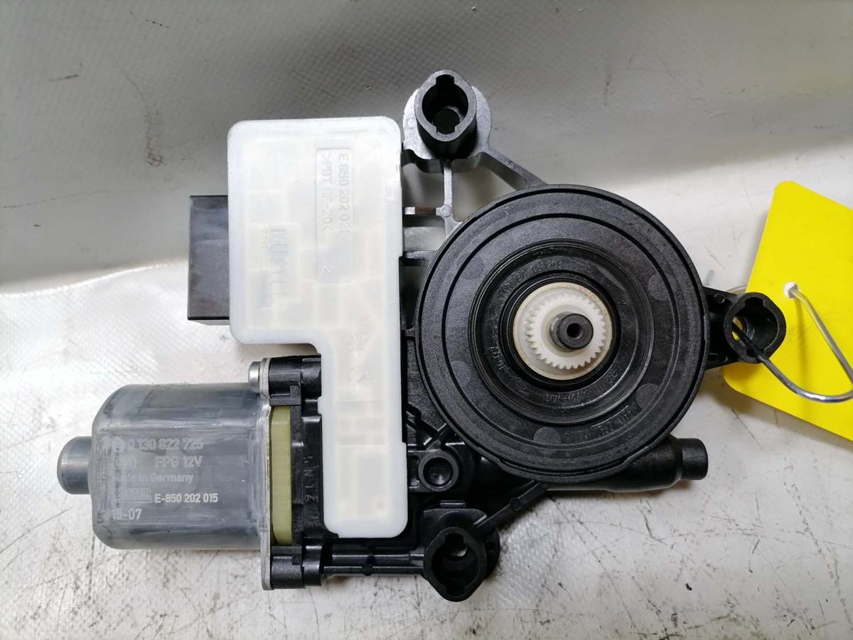 Seat Leon 5F original Fensterhebermotor hinten links Bj.2015